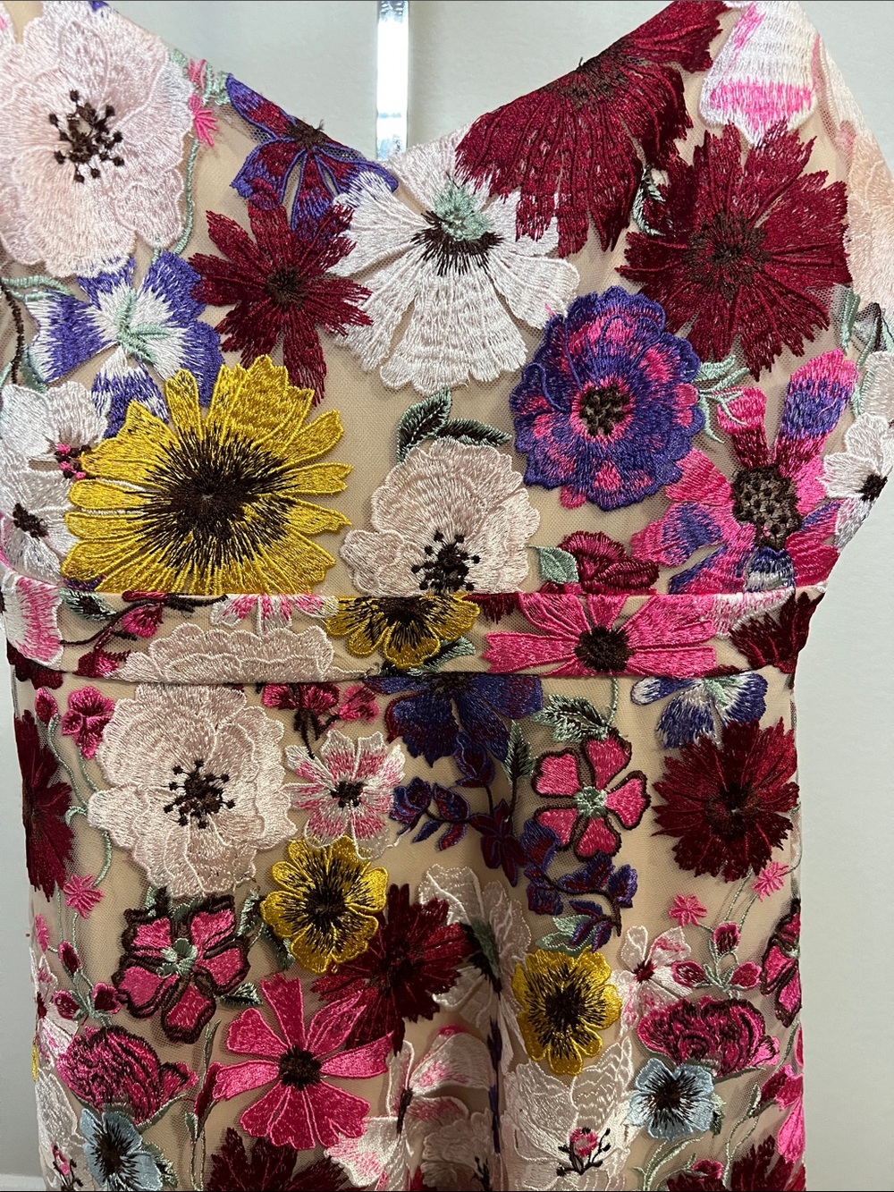 Lulu's Embroidered Floral Mini Dress size Medium - Picture 4 of 6